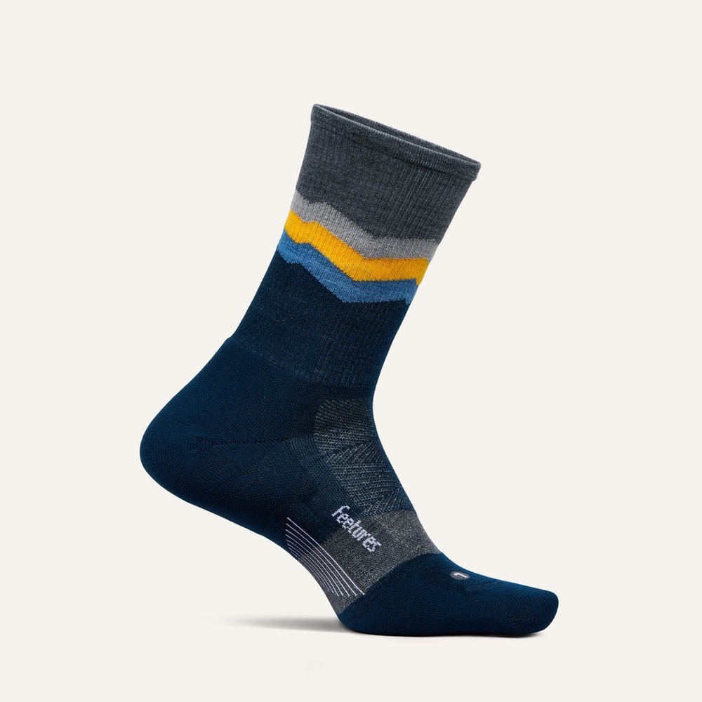 NWT | Feetures | Men's Multi-Color Crew Socks